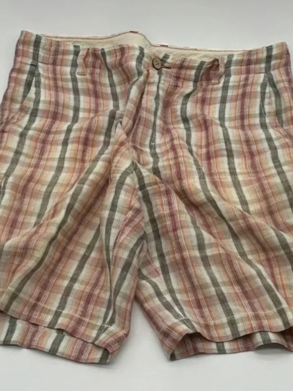 Men's Plaid Lightweight Shorts in Peach and Olive